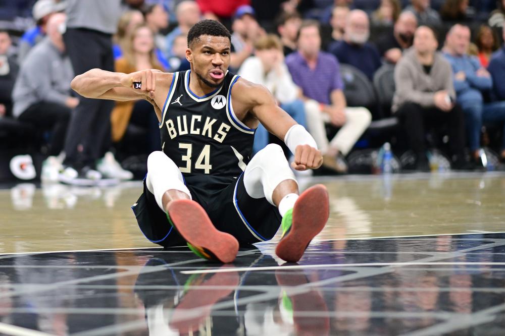 显得非常吃 显得非常吃