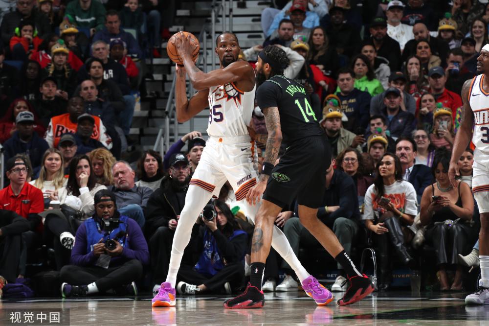 运作缜密的 运作缜密的