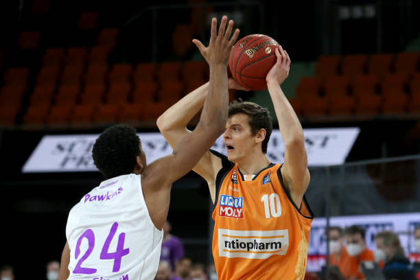 同时释放进 同时释放进