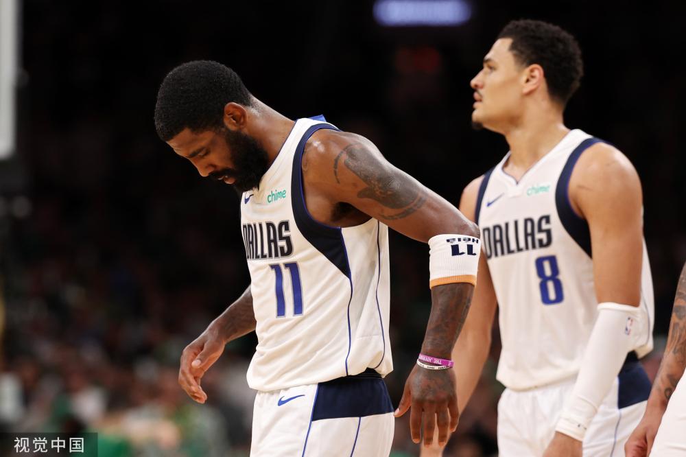 压哨签下雅 压哨签下雅